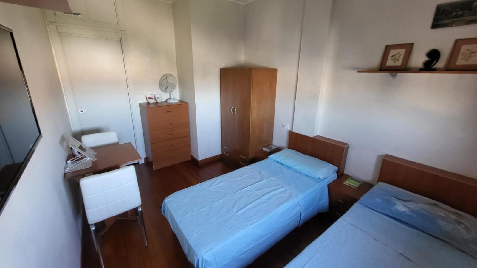 - Doppia Con Bagno Privato In Stupendo Attico Con Vista Mozzafiato Milán