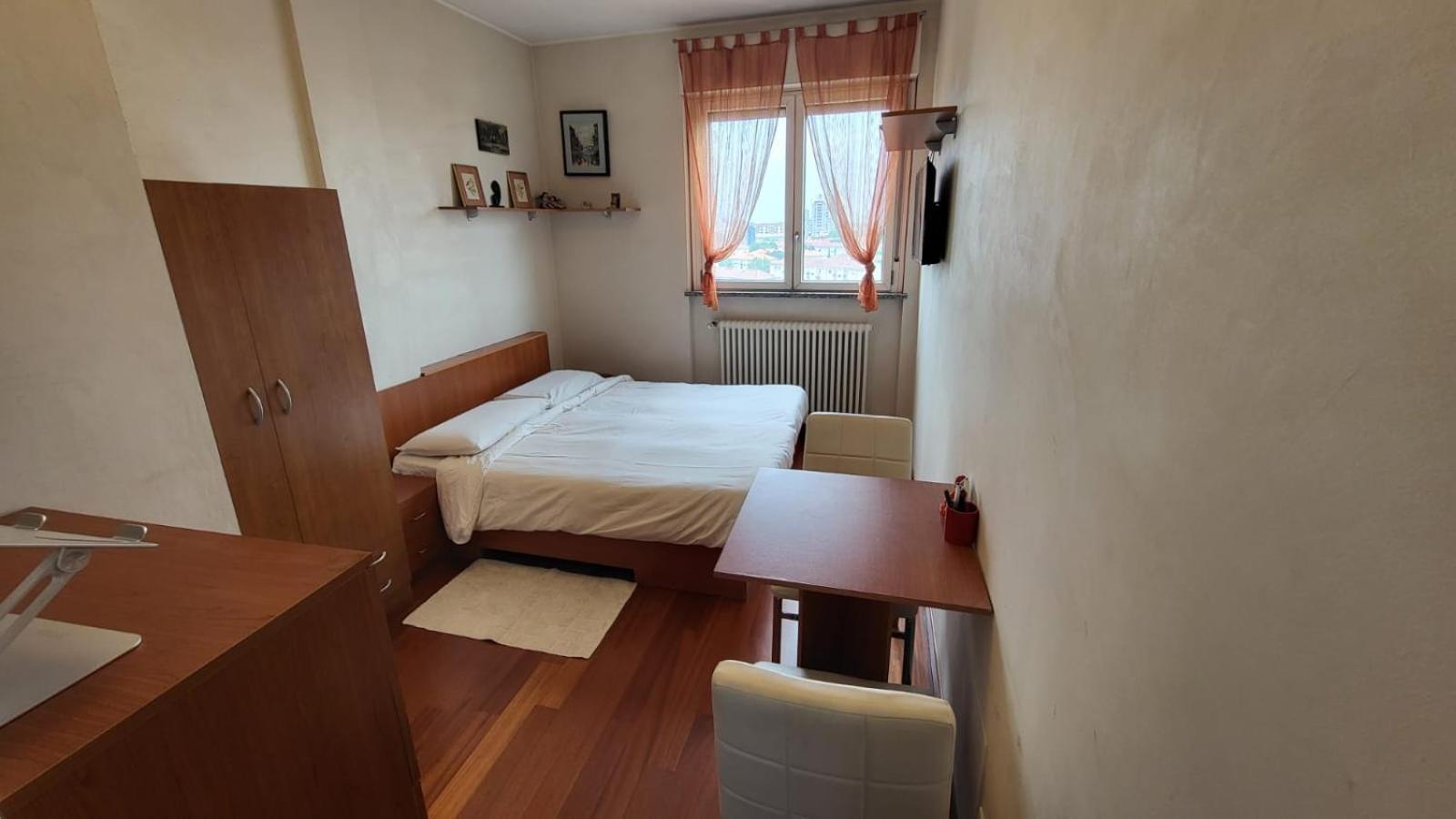 Couette-café - Doppia Con Bagno Privato In Stupendo Attico Con Vista Mozzafiato Milan